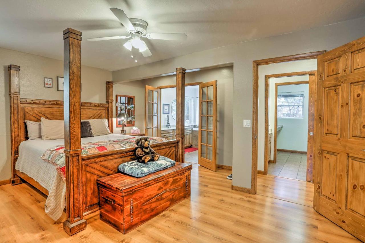 Lakeside Home With Game Room, Yard, Deck And Fireplace Pinetop-Lakeside Zewnętrze zdjęcie