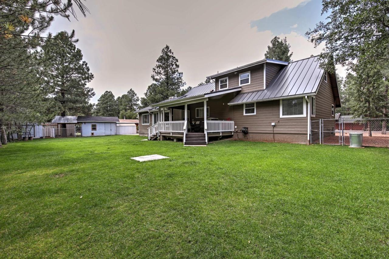 Lakeside Home With Game Room, Yard, Deck And Fireplace Pinetop-Lakeside Zewnętrze zdjęcie